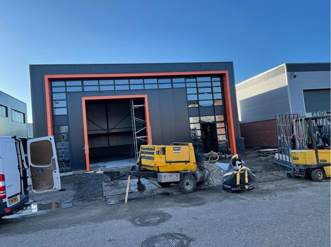 274536902_147942244340650_7339604434362398840_n