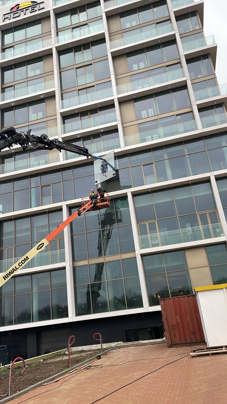 430471274_418521630702473_2596252937555254645_n